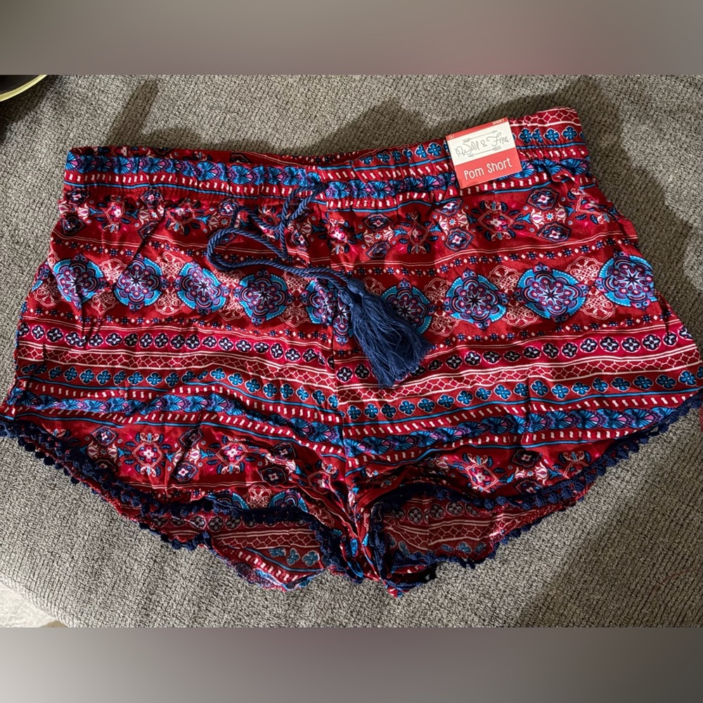 Wild & Free Women’s Red and Blue Pom Shorts NWT